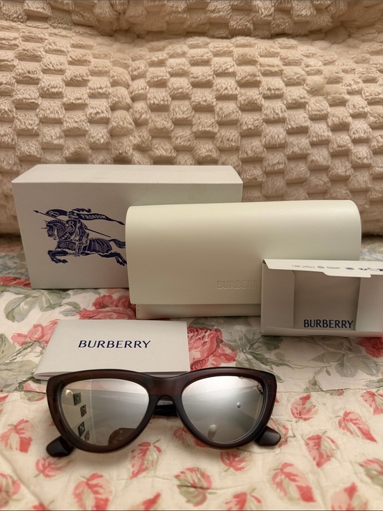 Burberry Accessories - NEW Burberry 0BE4436U Brown Frame Sunglasses with Silver Mirrored Lenses